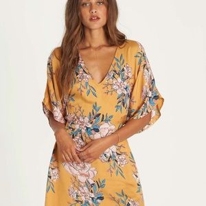 Billabong dress, size small